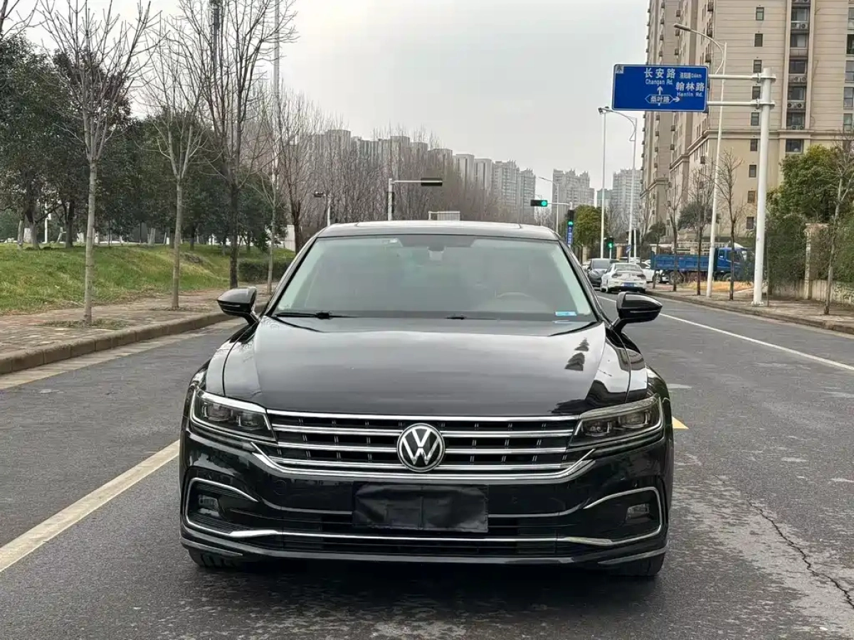 VOLKSWAGEN PHIDEON