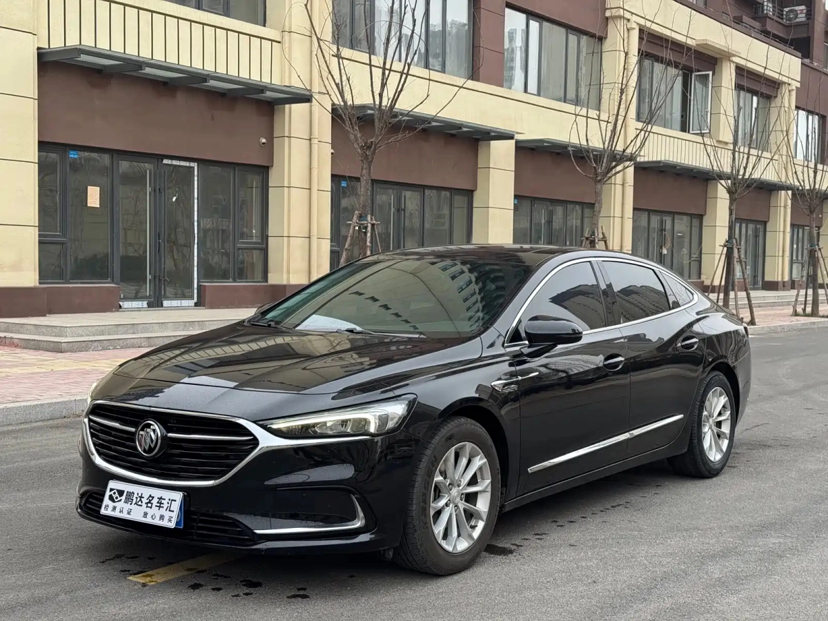 BUICK LACROSSE  2022