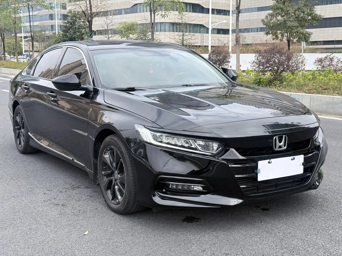 HONDA ACCORD  2019