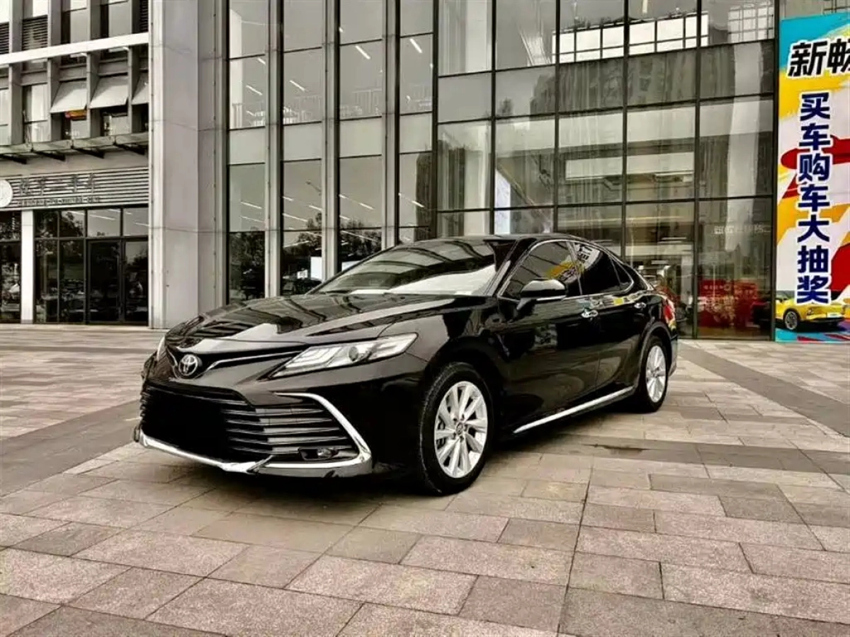 TOYOTA CAMRY  2023