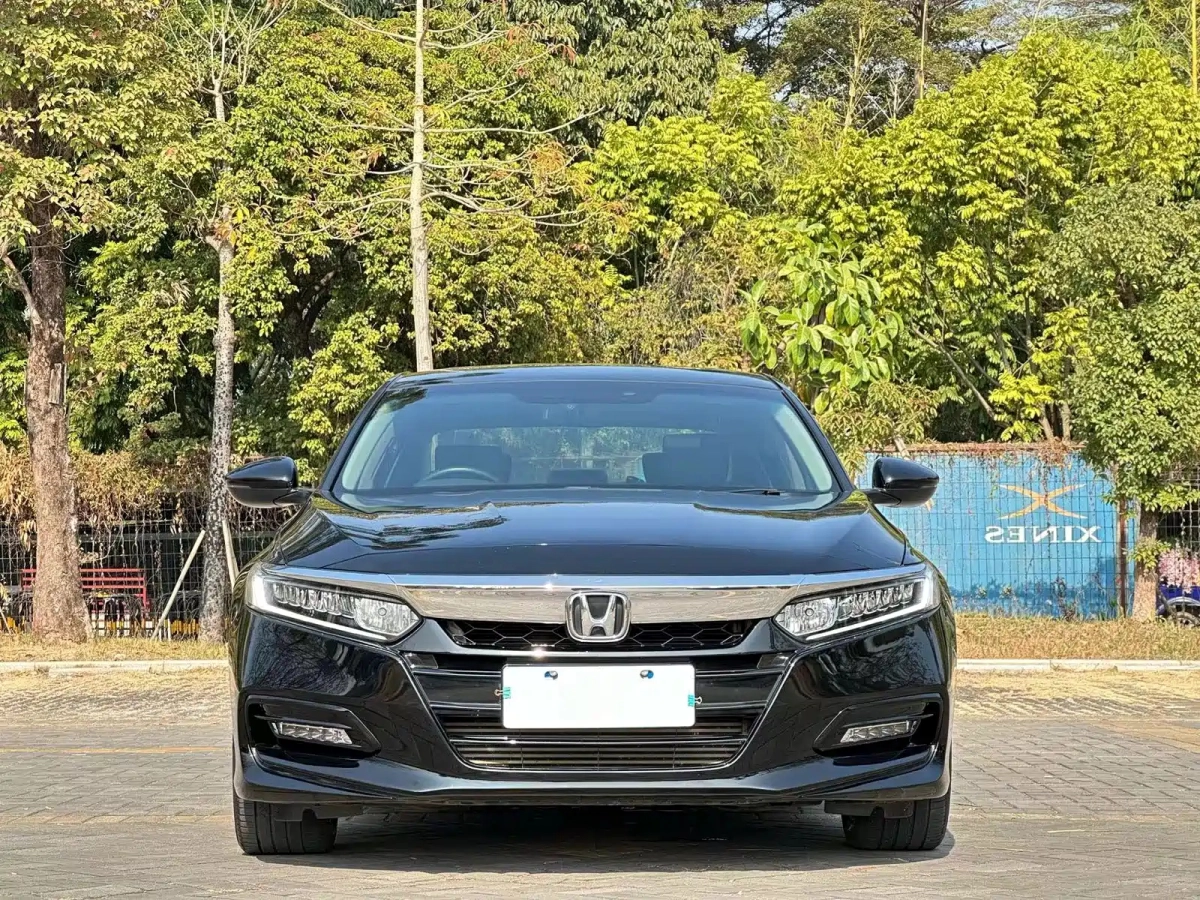 HONDA ACCORD  2019