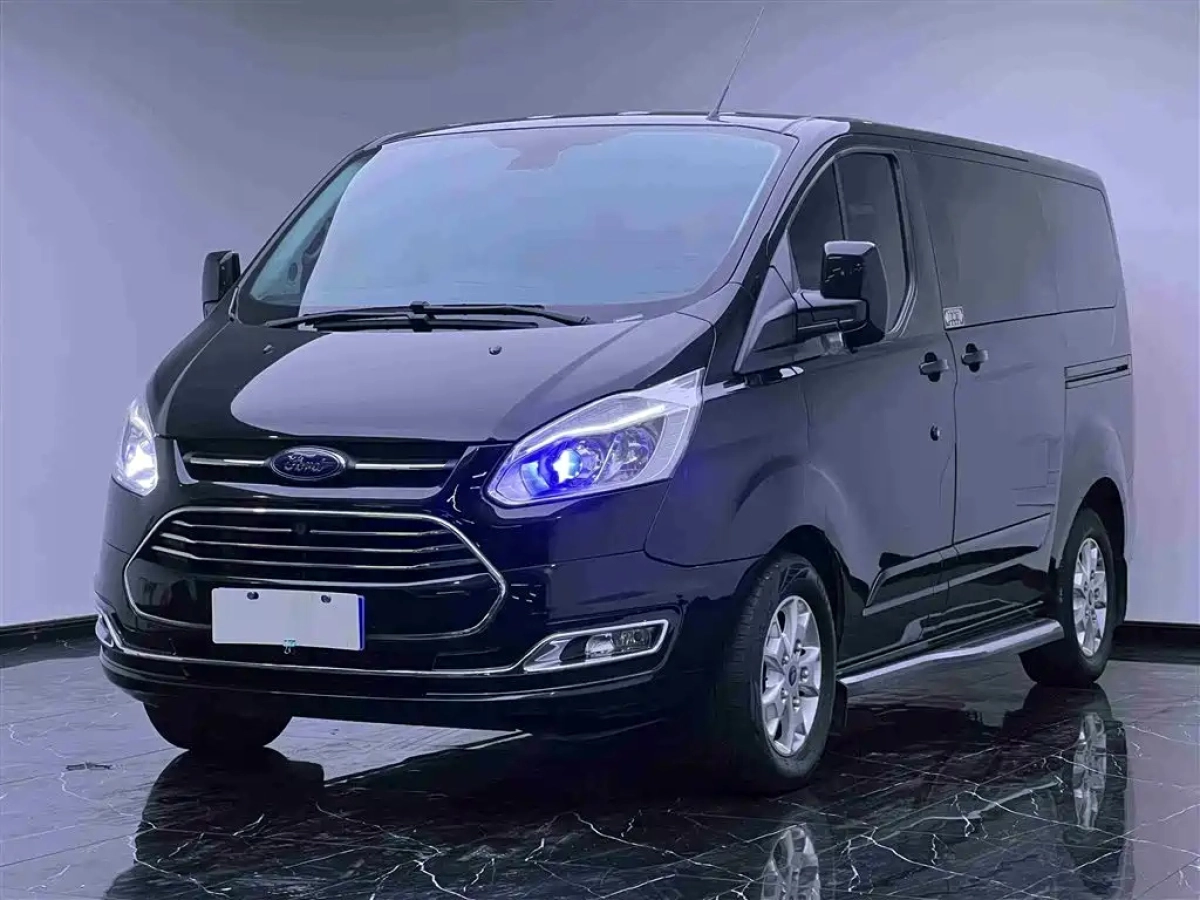 FORD TOURNEO  2020