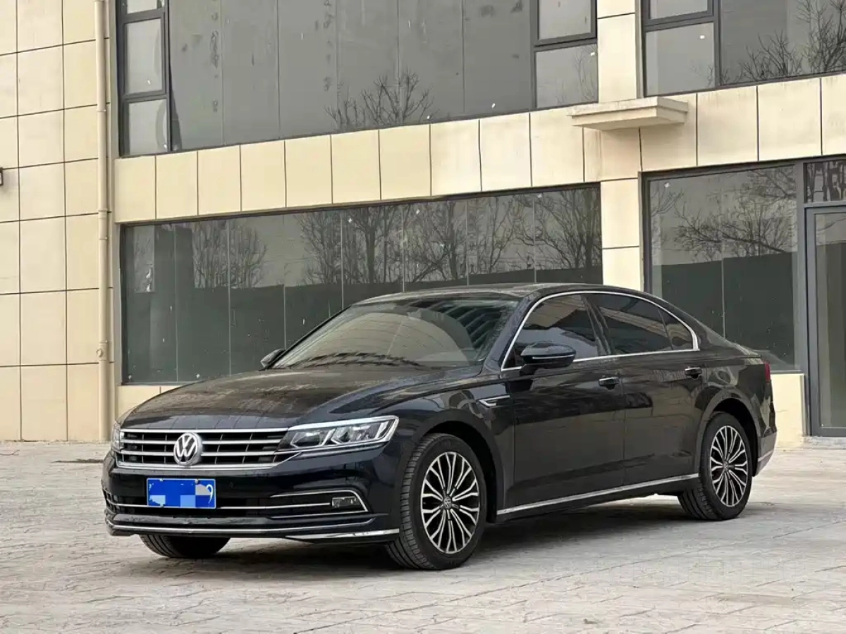 VOLKSWAGEN PHIDEON  2019