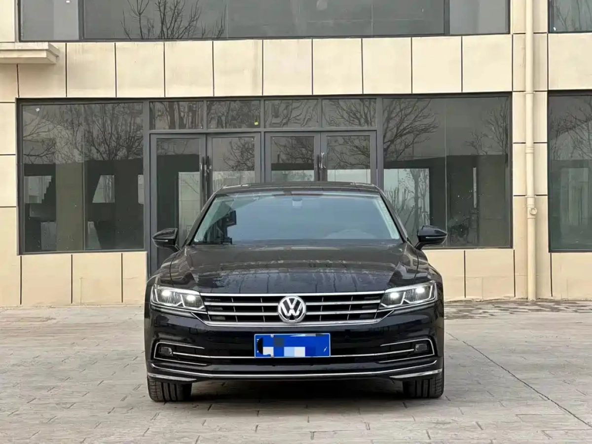 VOLKSWAGEN PHIDEON