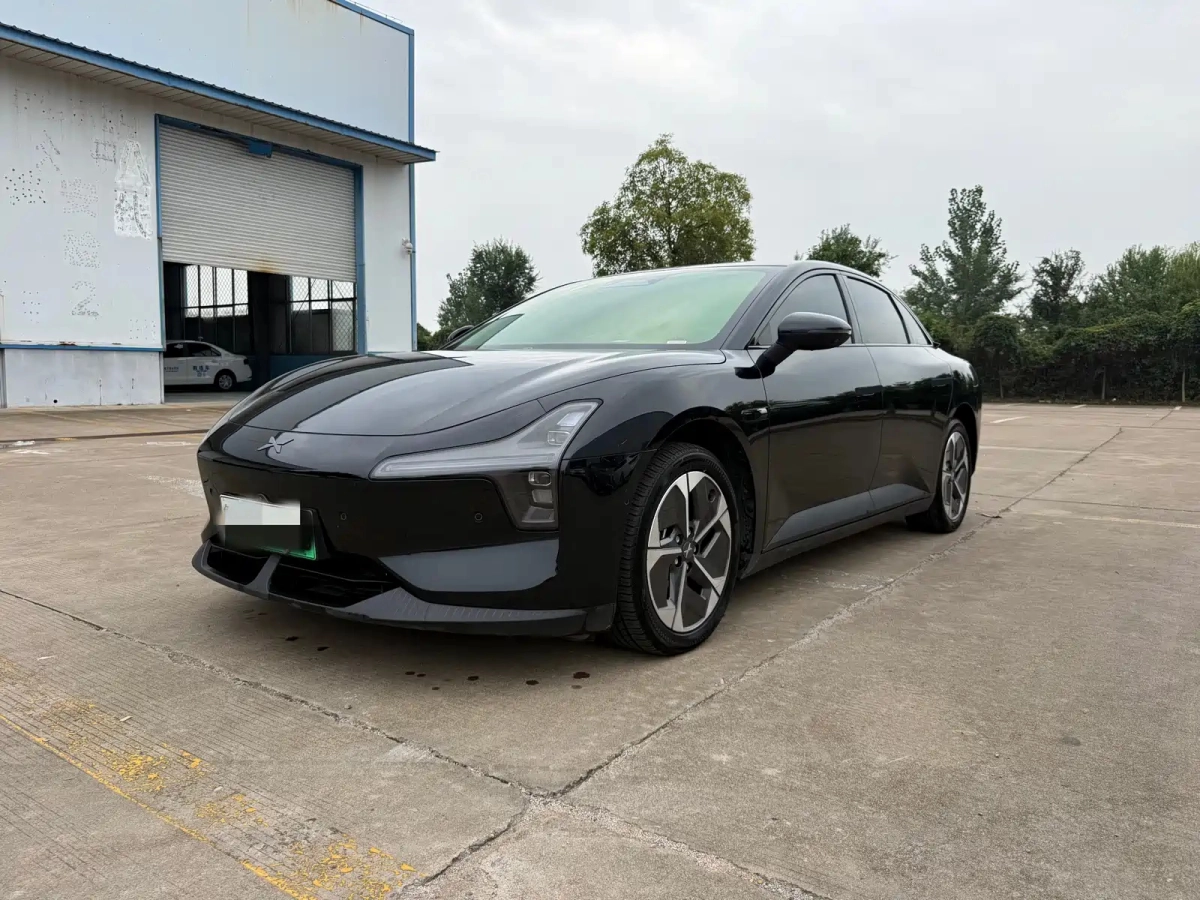 XPENG MONA M03  2024