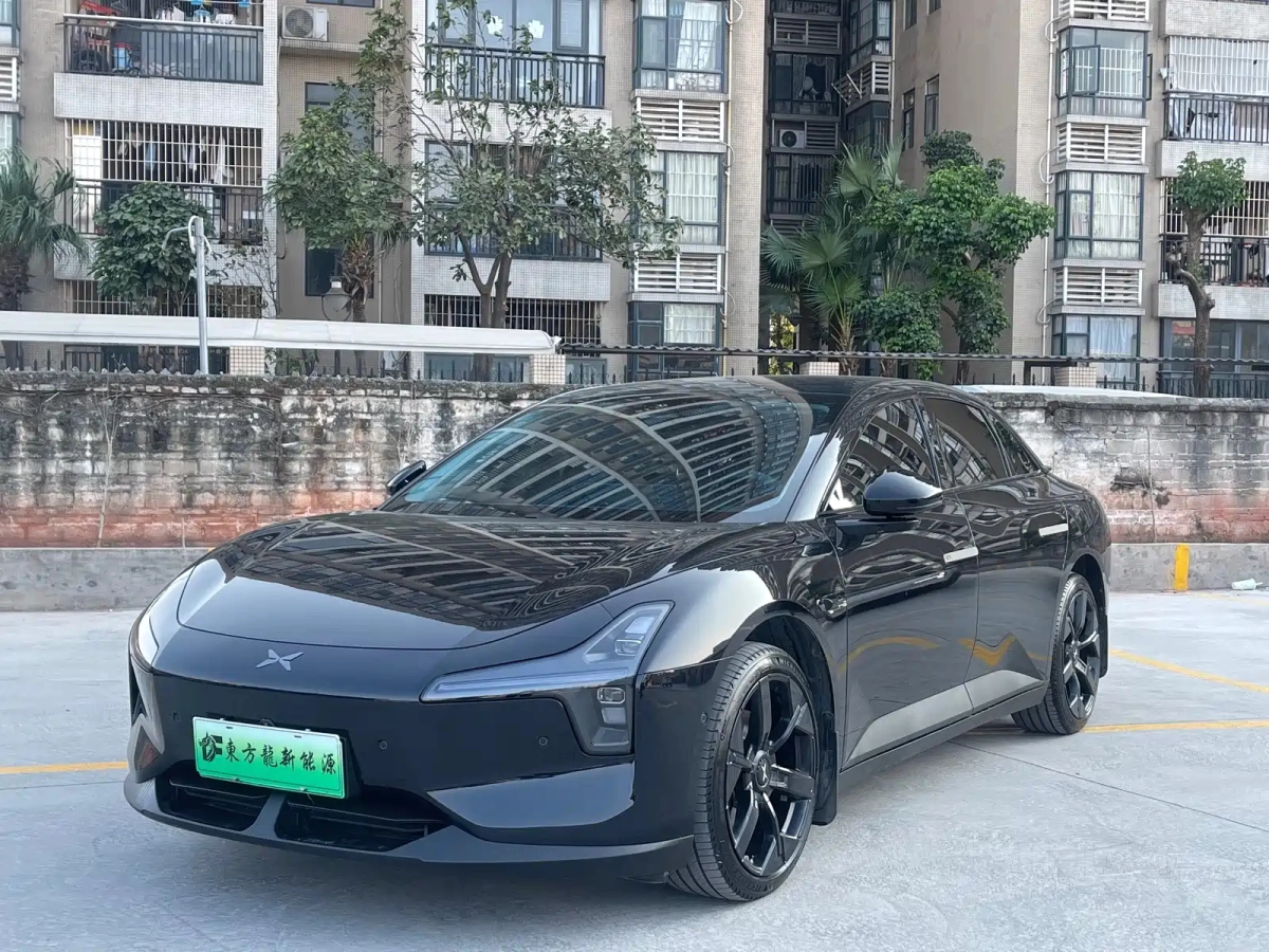 XPENG MONA M03  2025