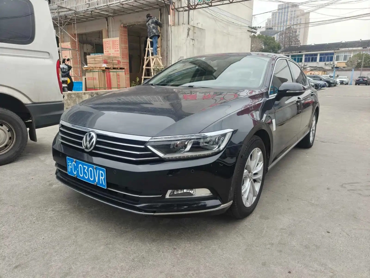 VOLKSWAGEN MAGOTAN  2019