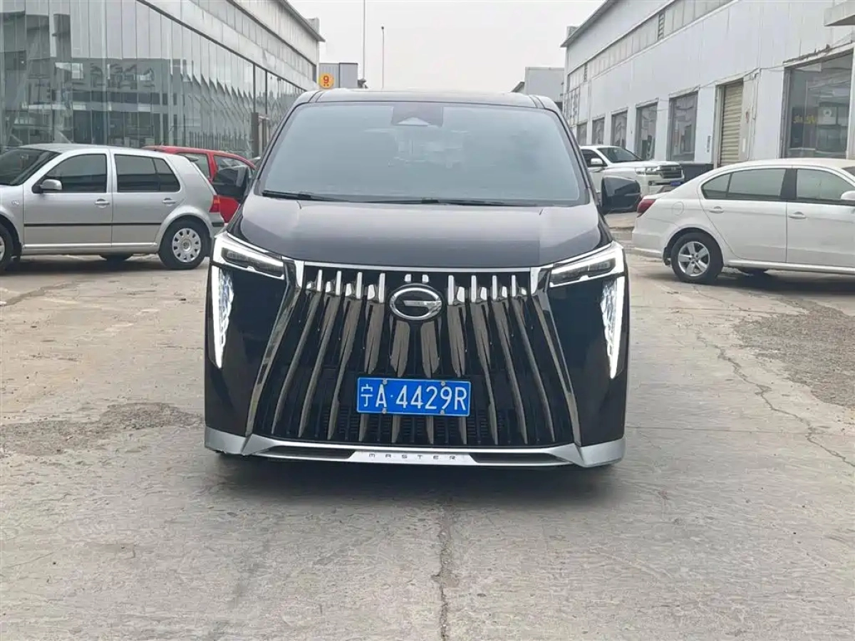 GAC TRUMPCHI TRUMPCHI M8
