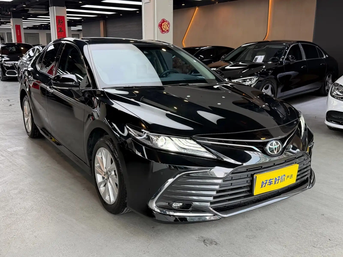 TOYOTA CAMRY  2021