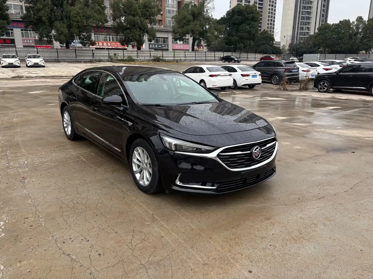 BUICK LACROSSE  2019