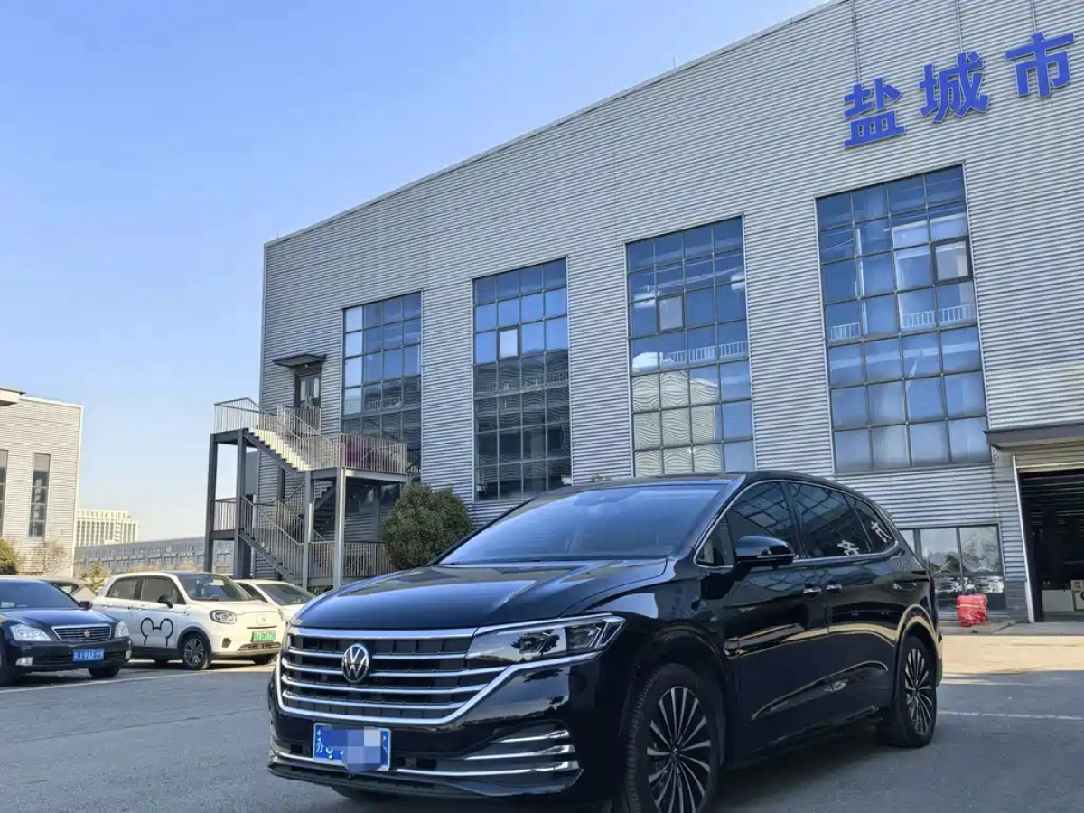 VOLKSWAGEN VILORAN  2022