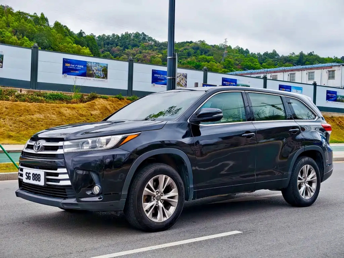 TOYOTA HIGHLANDER  2020