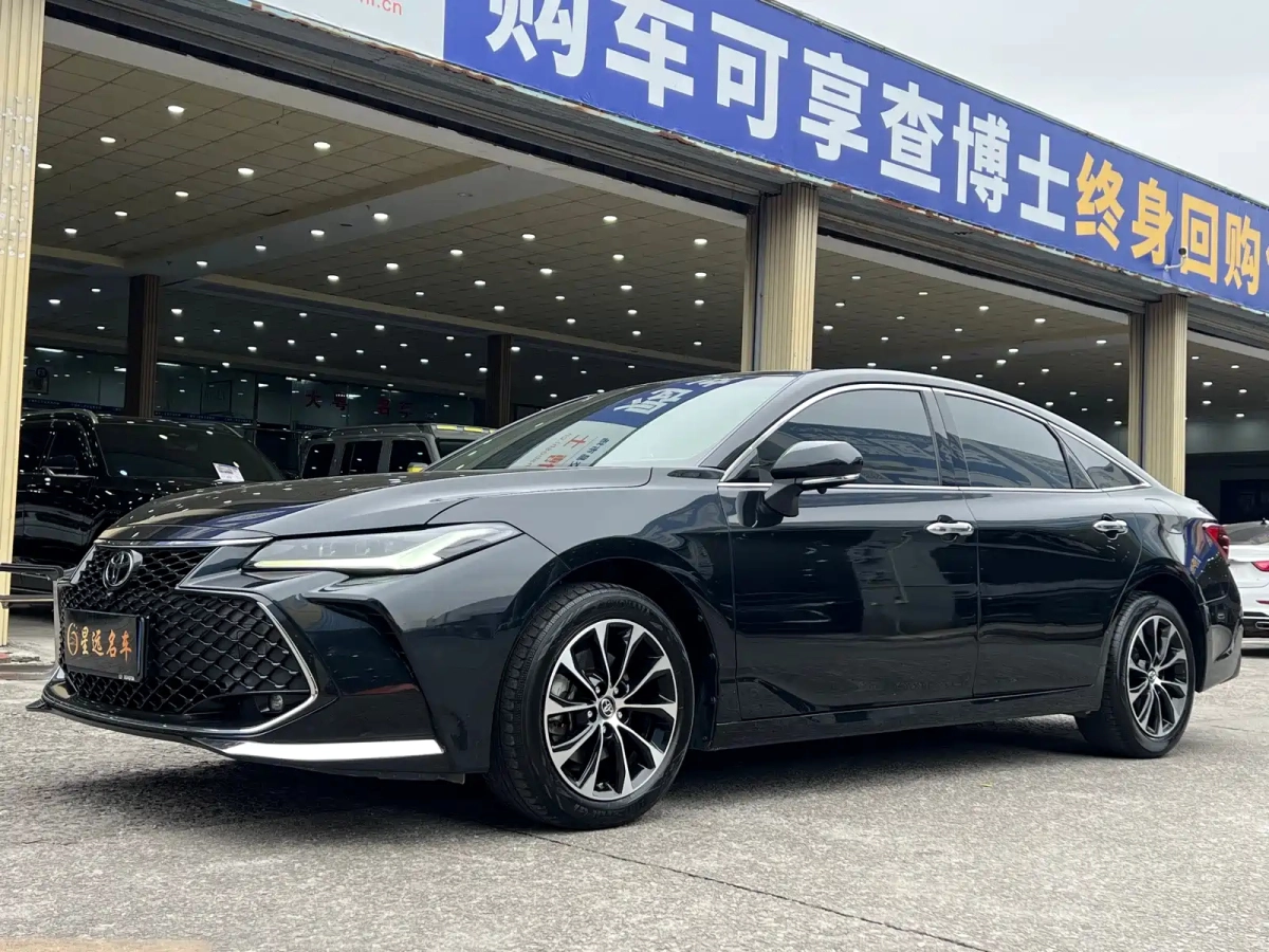 TOYOTA AVALON  2023