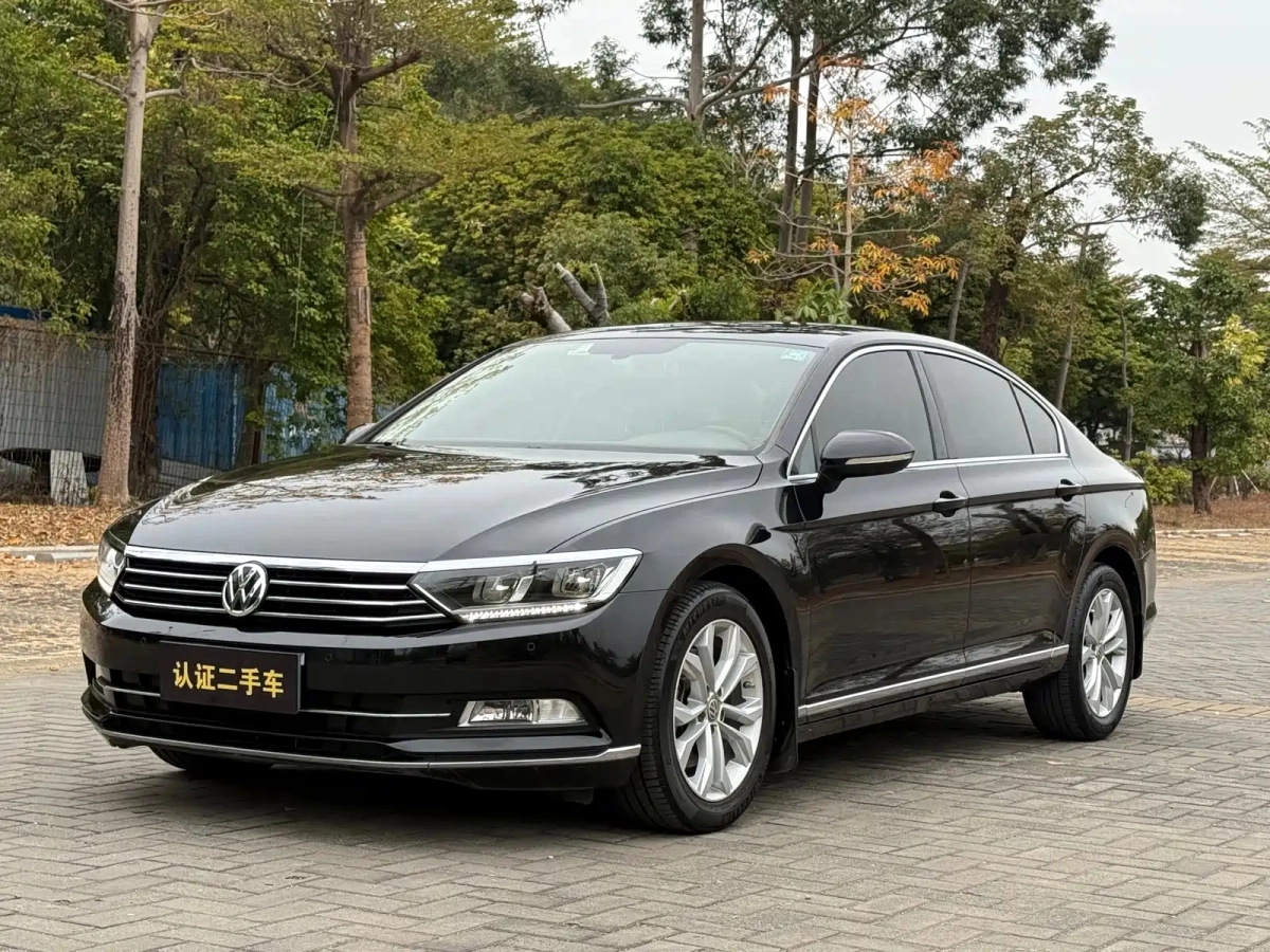 VOLKSWAGEN MAGOTAN  2019