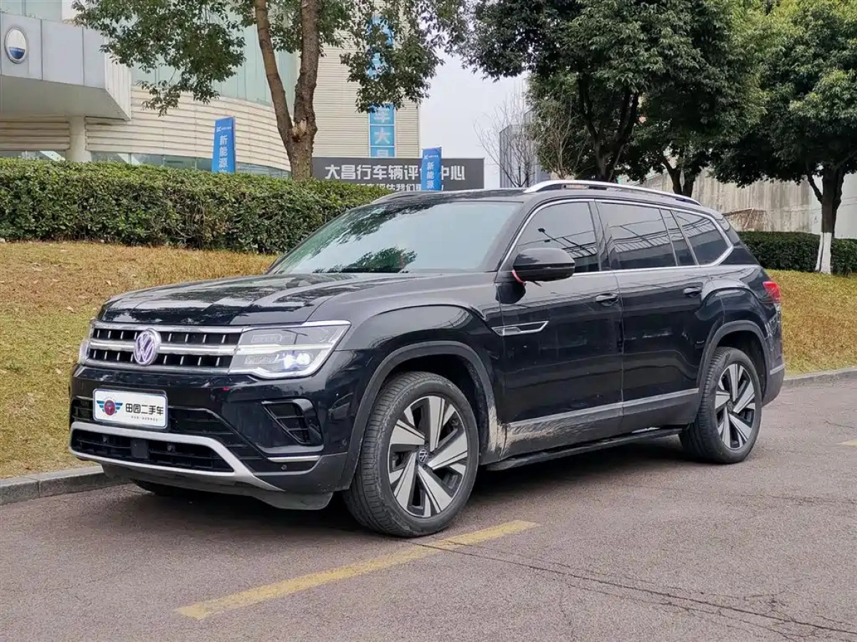 VOLKSWAGEN TERAMONT  2022