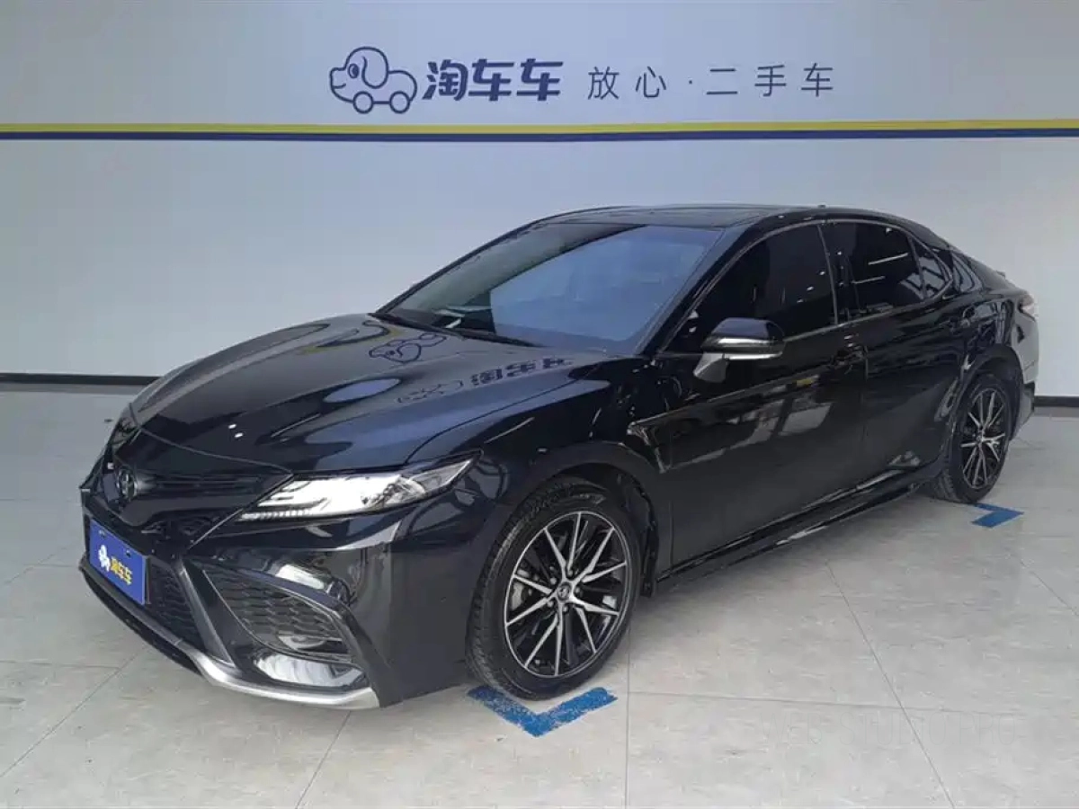TOYOTA CAMRY  2021