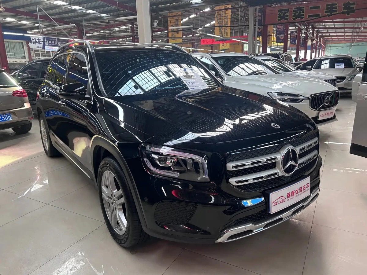 MERCEDES-BENZ GLB  2023