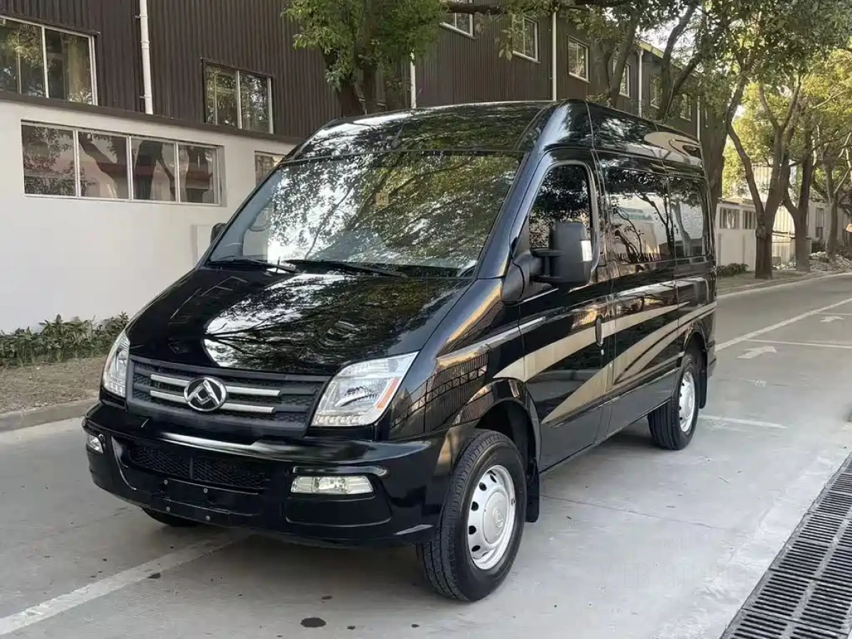 SAIC MAXUS XINTU V80  2023