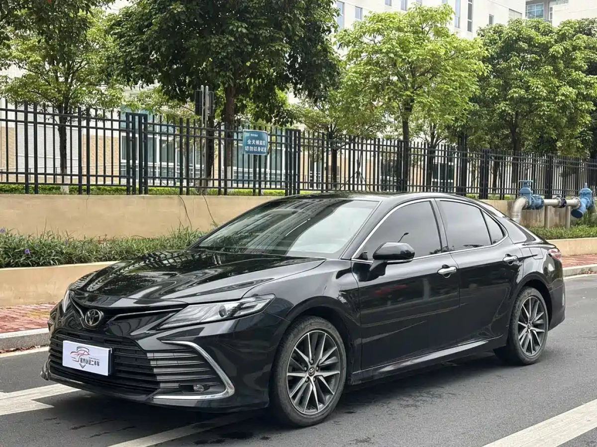 TOYOTA CAMRY  2022