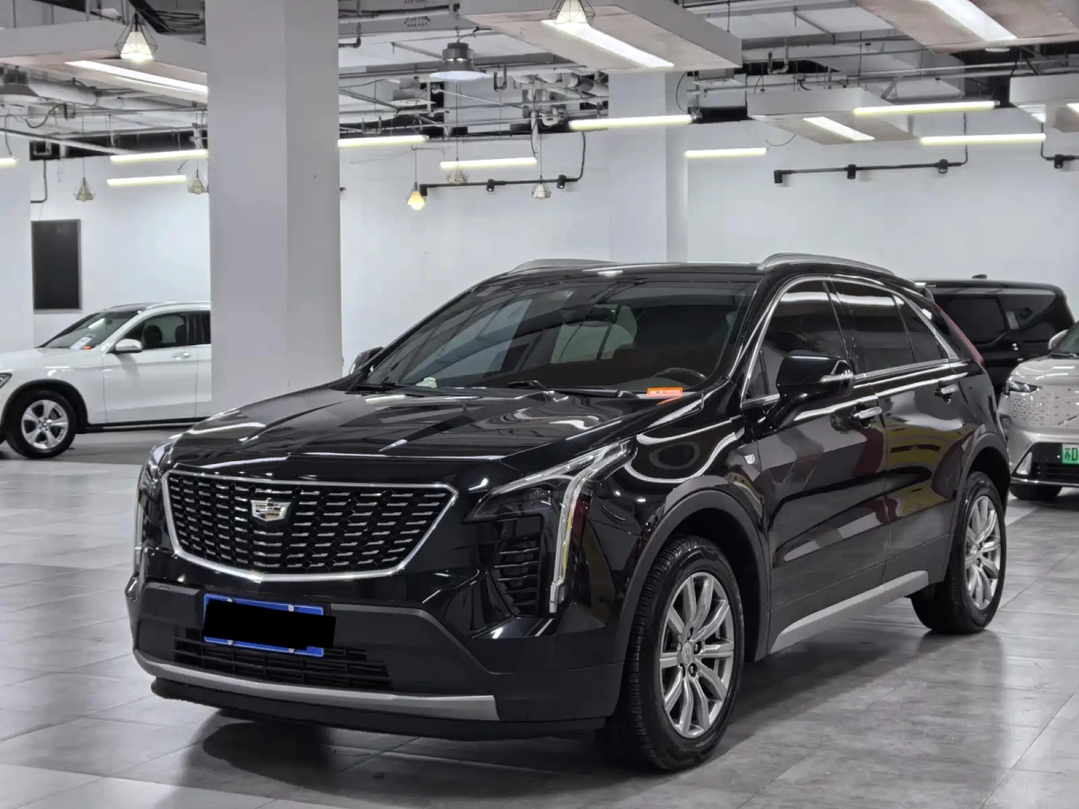 CADILLAC XT4  2021