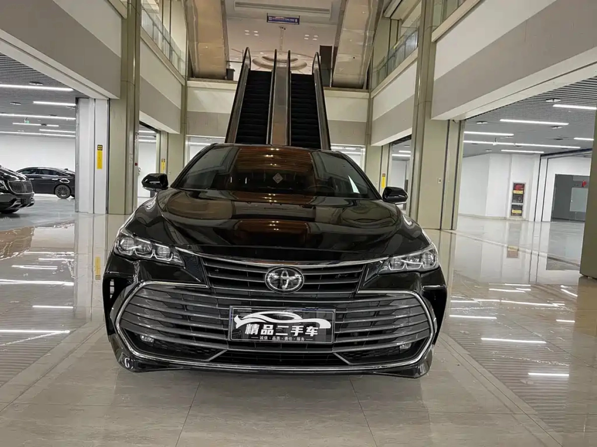 TOYOTA AVALON