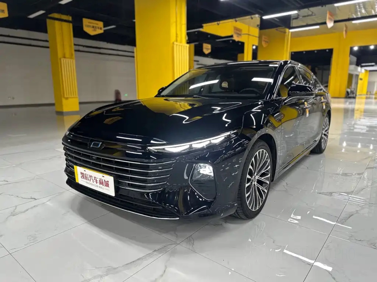 FAW BESTUNE B70  2025