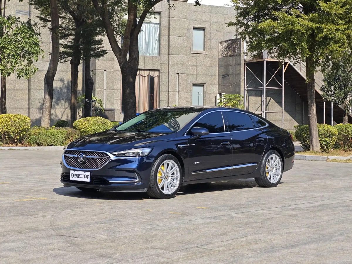 BUICK LACROSSE  2022