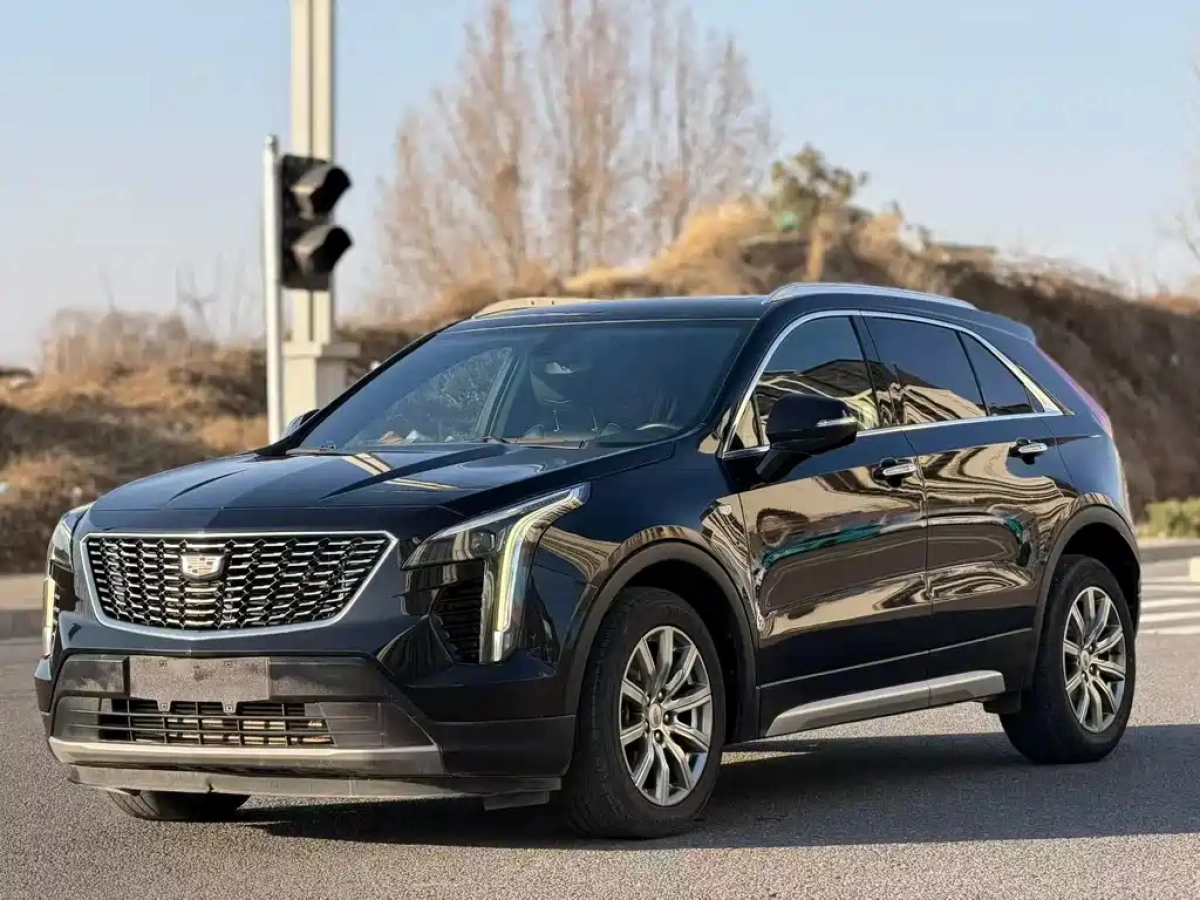 CADILLAC XT4  2021