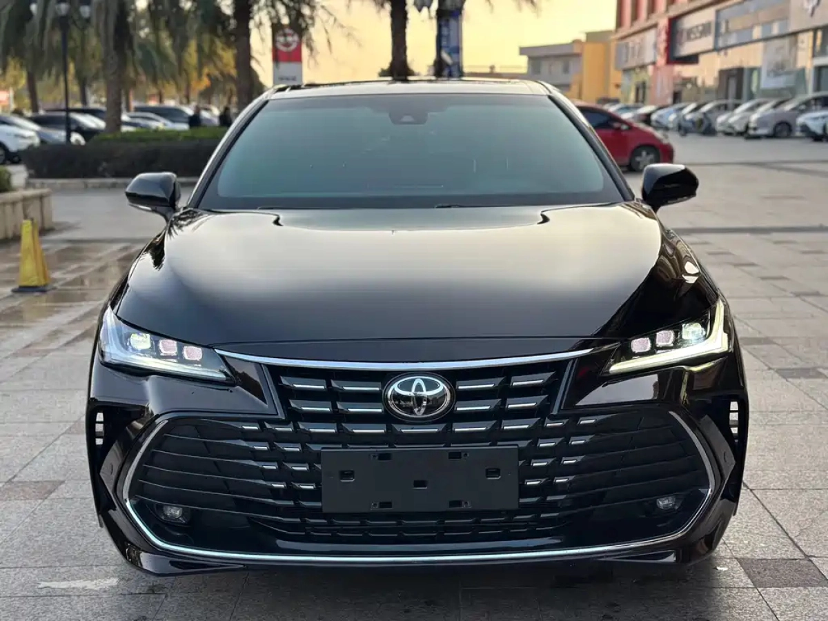 TOYOTA AVALON