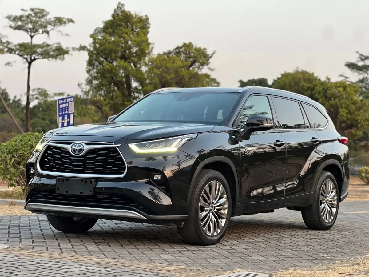 TOYOTA HIGHLANDER  2022