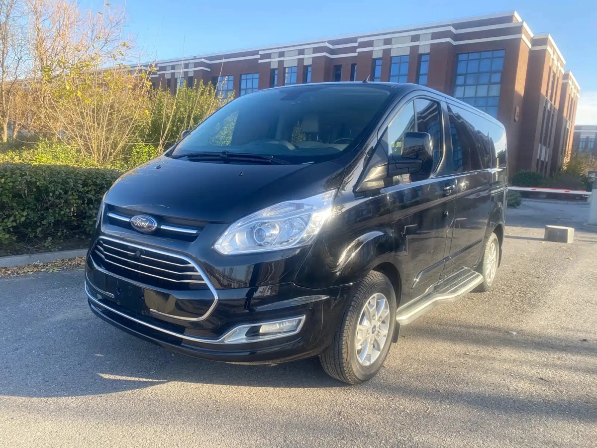 FORD TOURNEO  2020