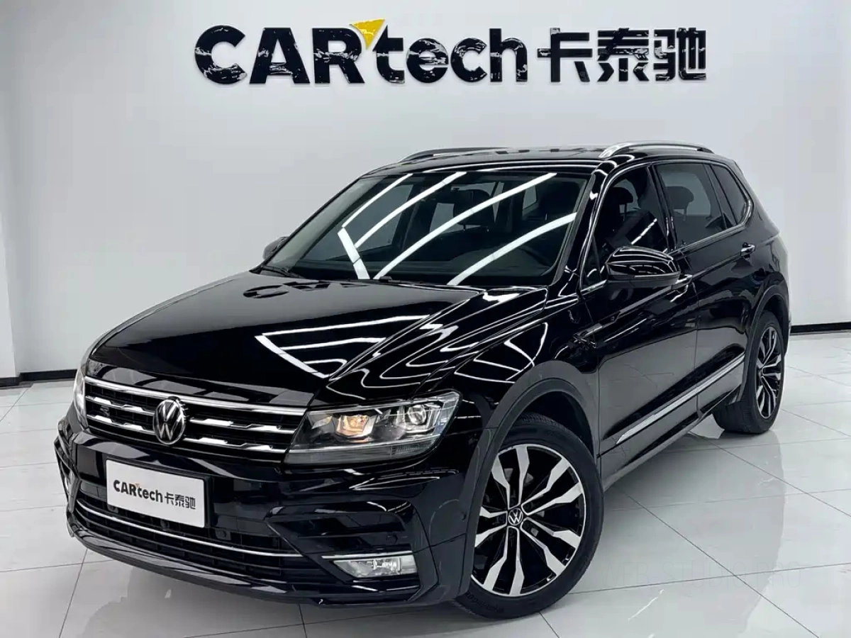 VOLKSWAGEN TIGUAN L  2021