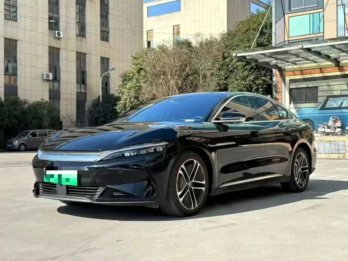 BYD HAN  2023