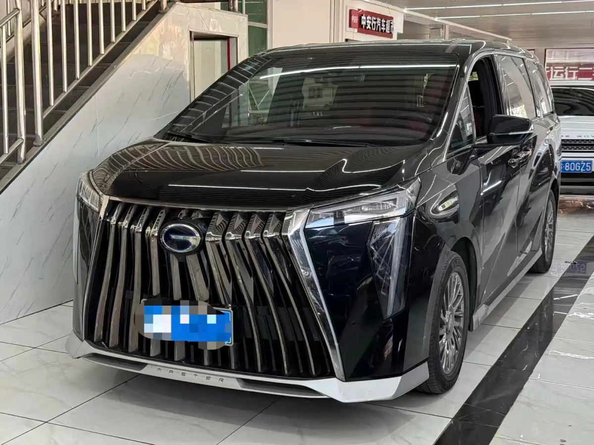 GAC TRUMPCHI TRUMPCHI M8