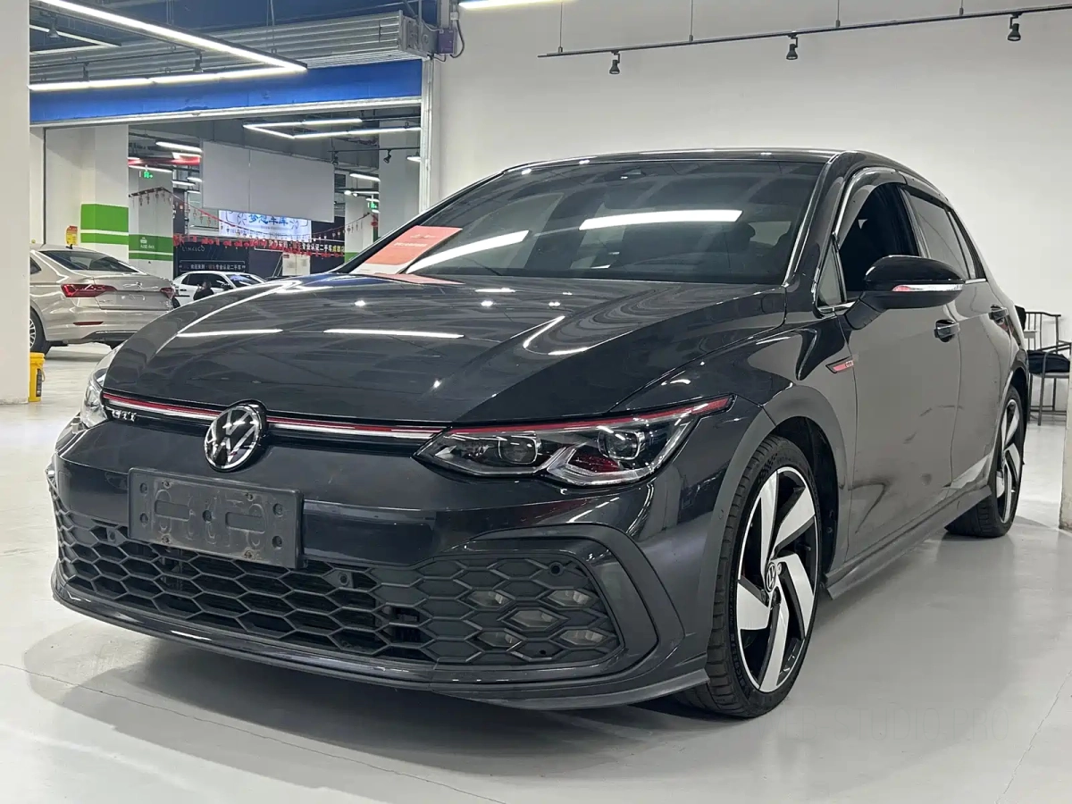 VOLKSWAGEN GOLF GTI