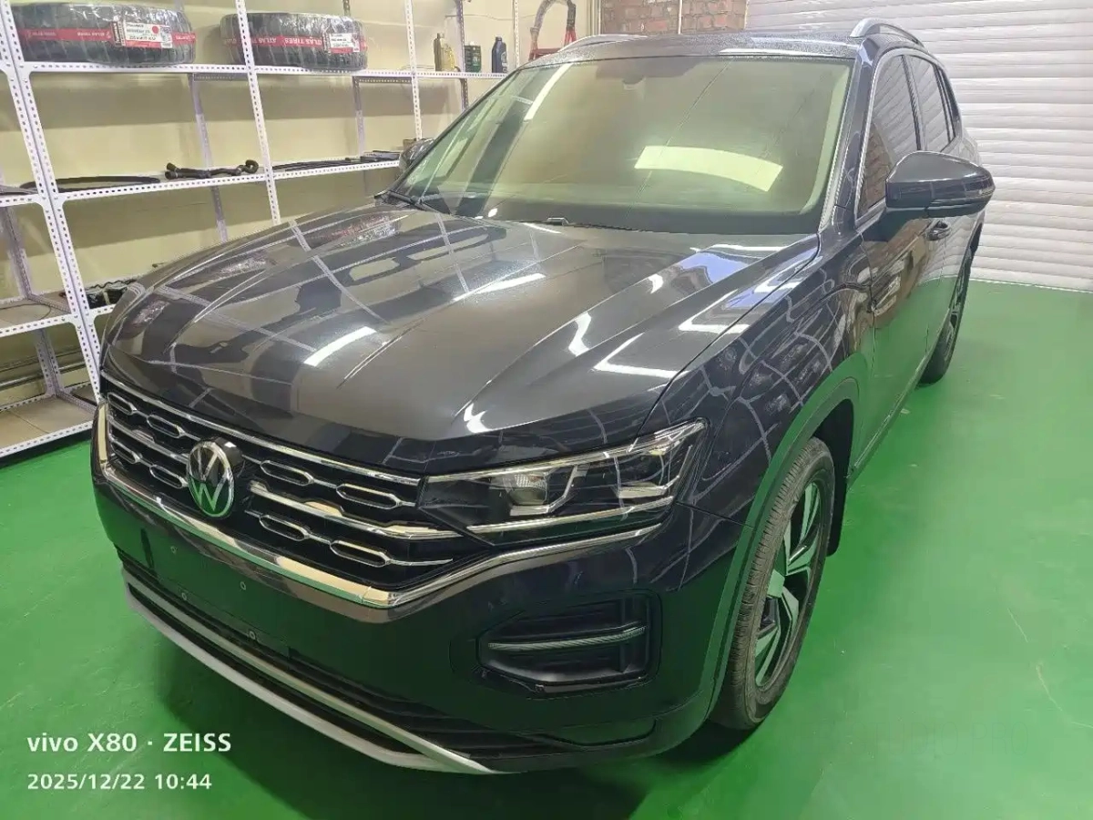 VOLKSWAGEN TAYRON  2022