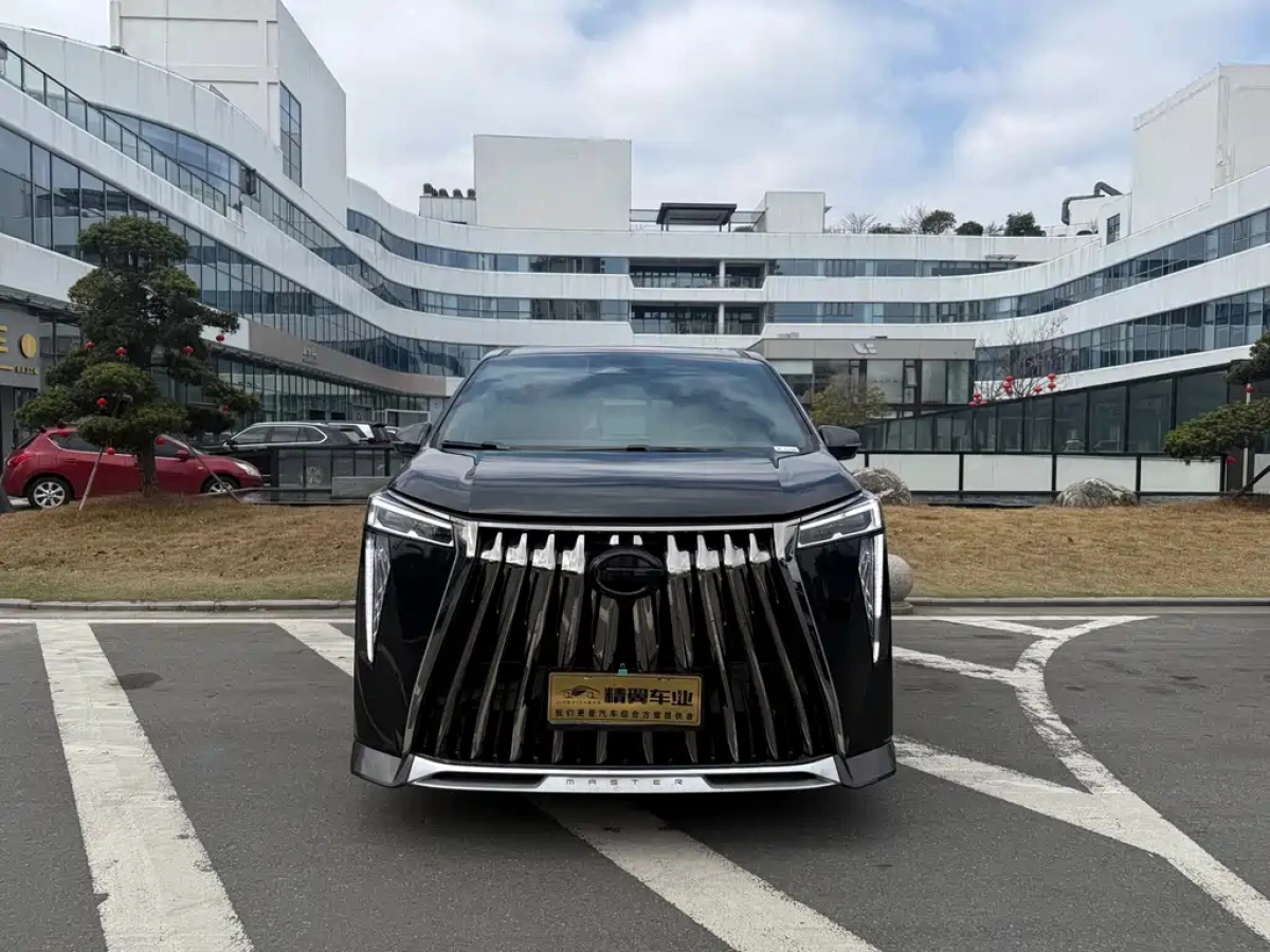 GAC TRUMPCHI TRUMPCHI M8