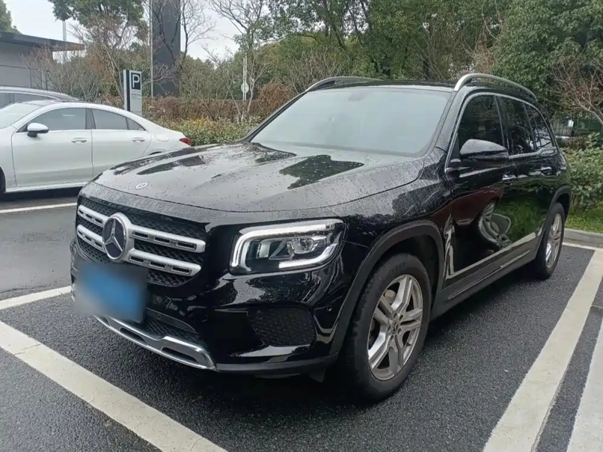 MERCEDES-BENZ GLB  2021