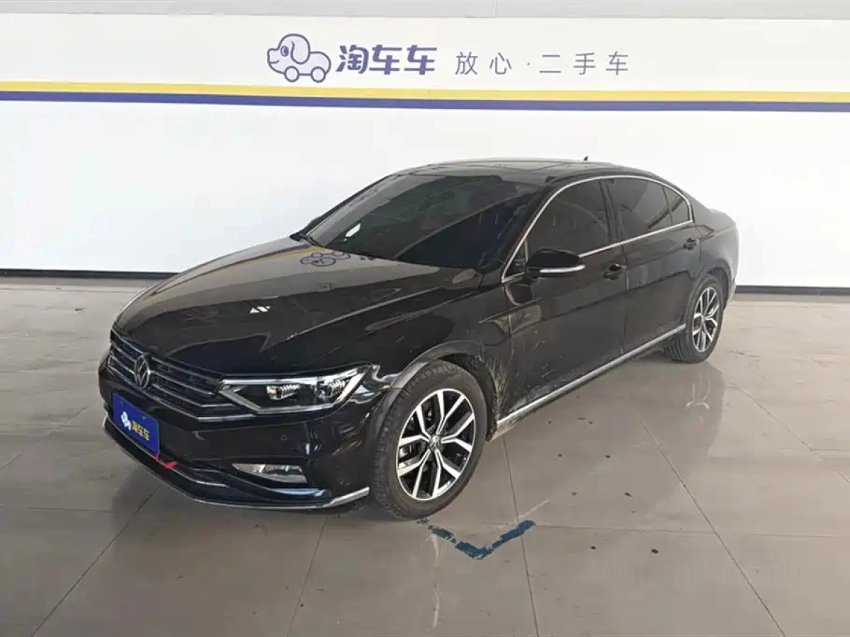 VOLKSWAGEN MAGOTAN  2023