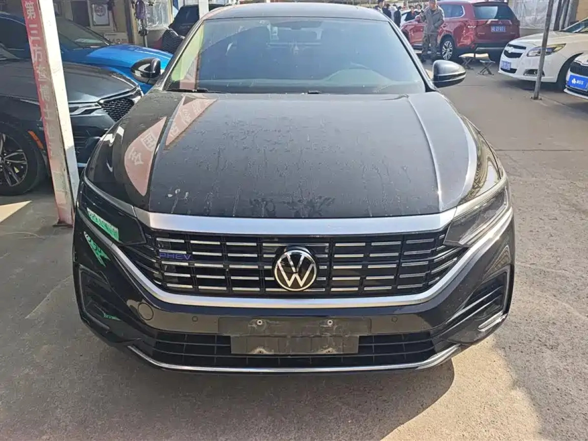 VOLKSWAGEN PASSAT NEW ENERGY