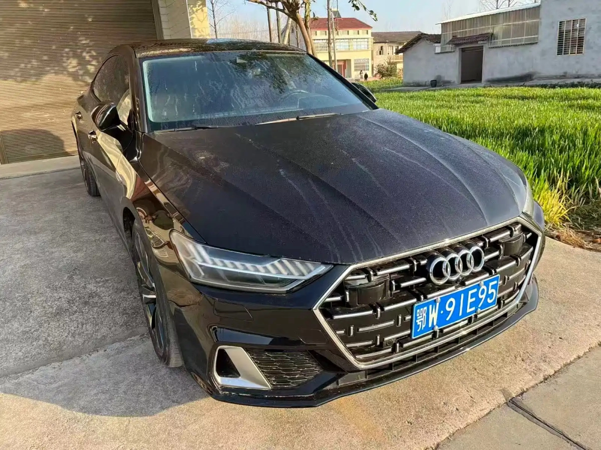 AUDI A7L  2023
