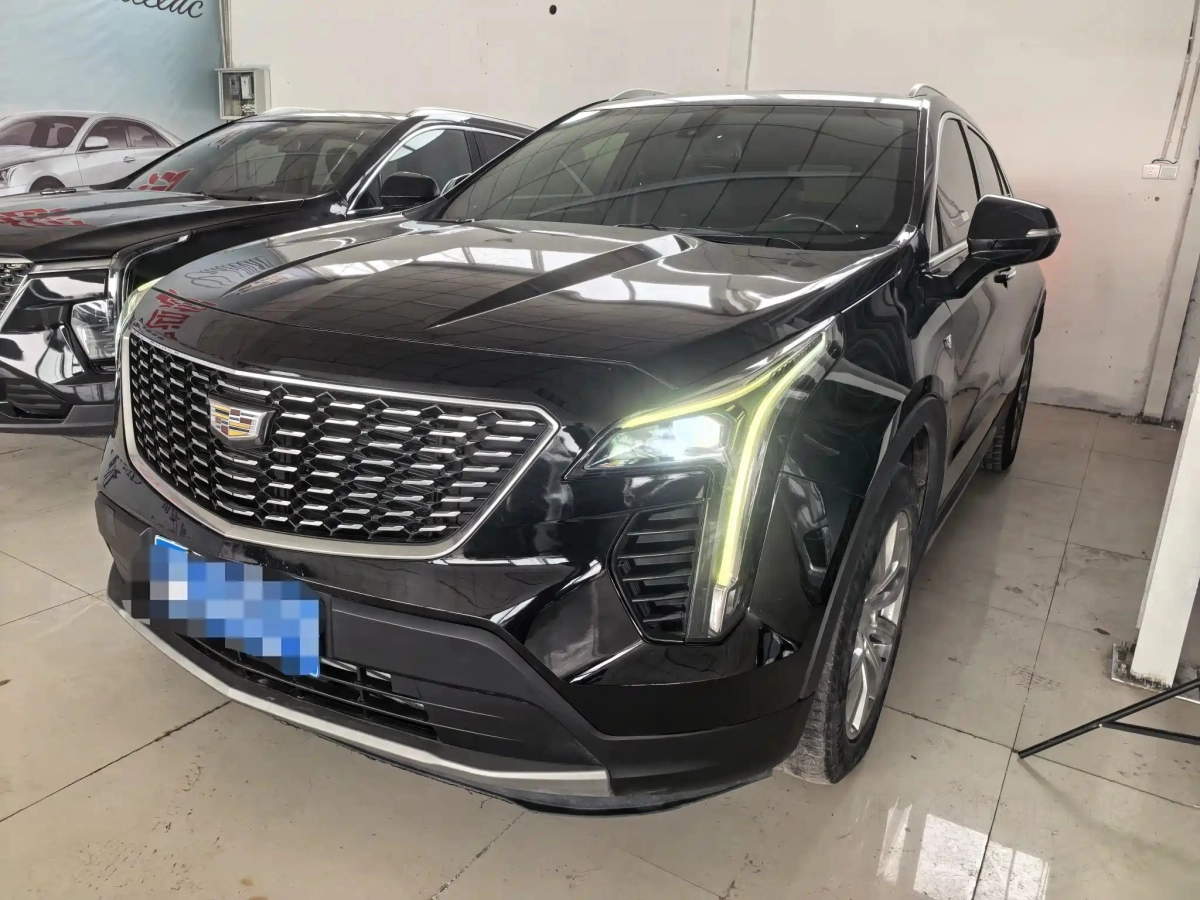 CADILLAC XT4  2021