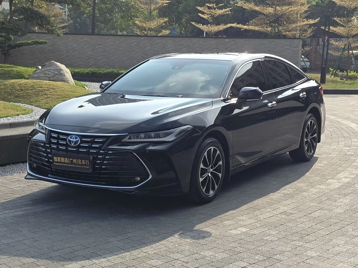 TOYOTA AVALON  2023