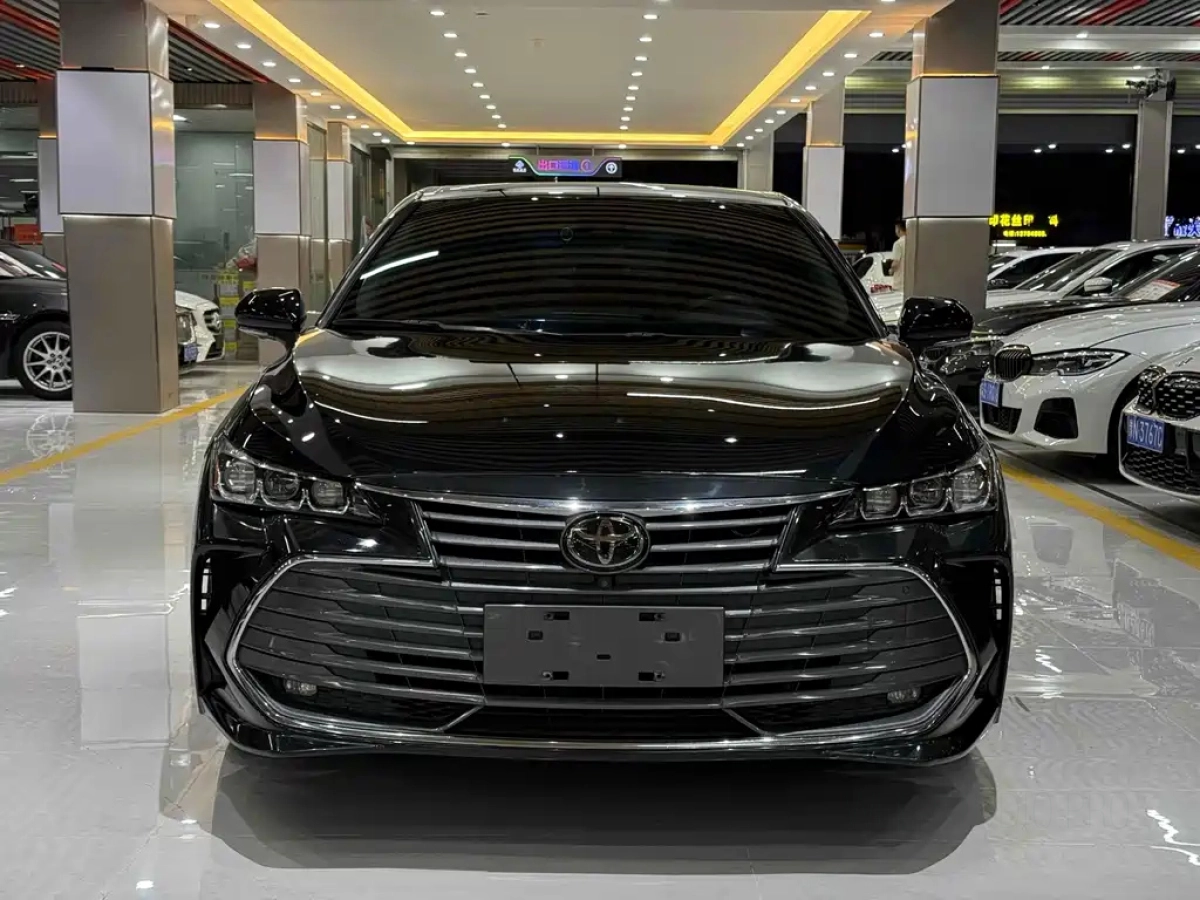TOYOTA AVALON