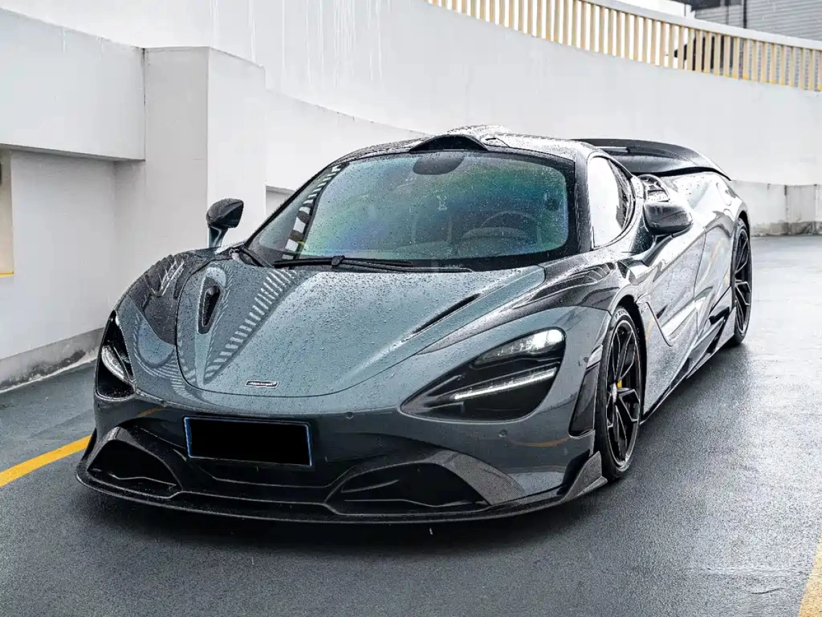MCLAREN 720S  2019