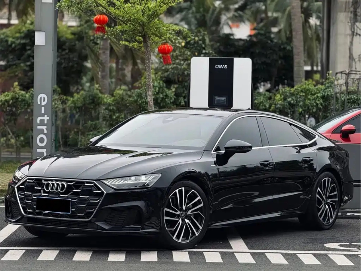 AUDI A7  2024