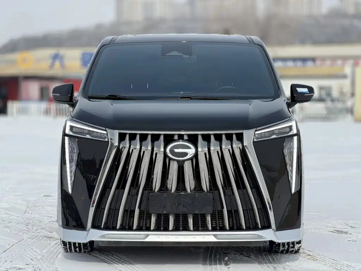 GAC TRUMPCHI TRUMPCHI M8