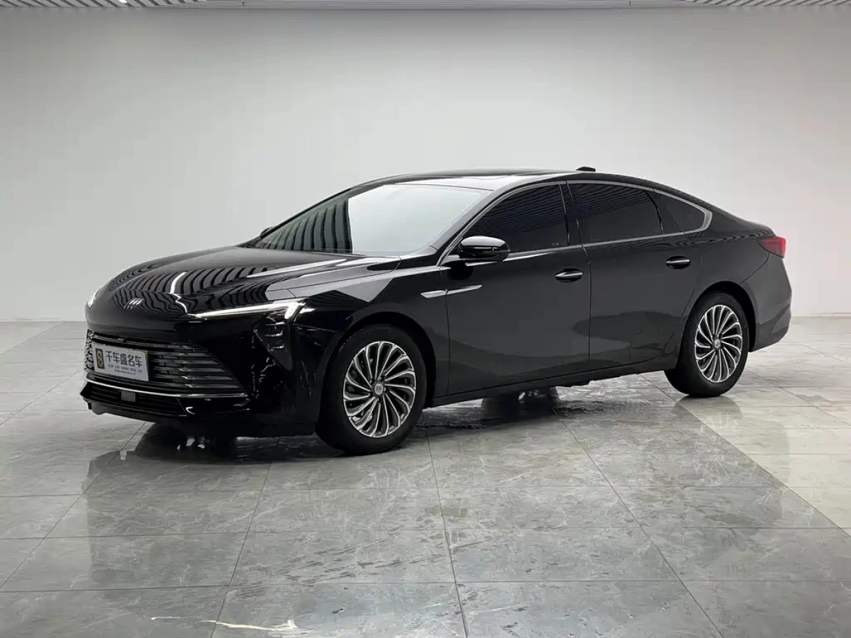 BUICK LACROSSE  2024