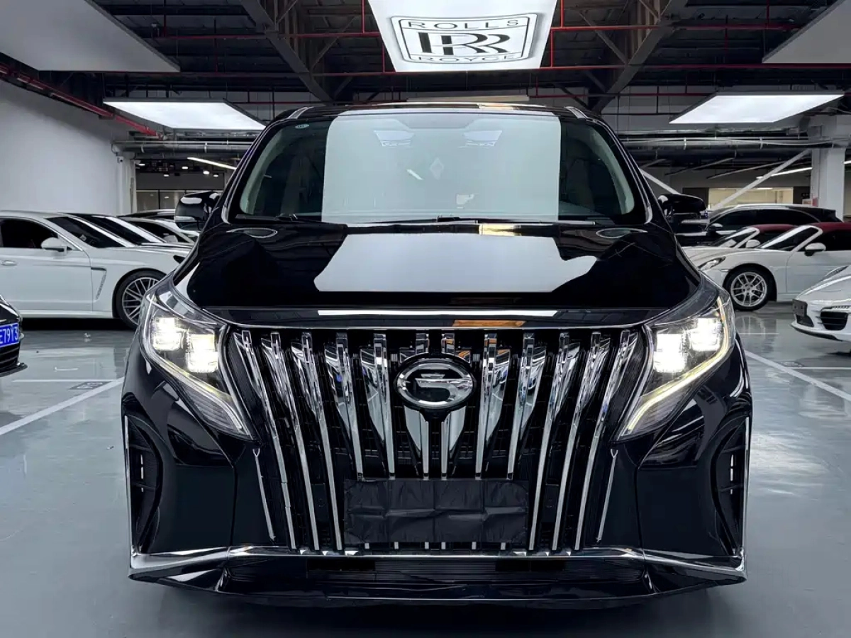 GAC TRUMPCHI TRUMPCHI M8