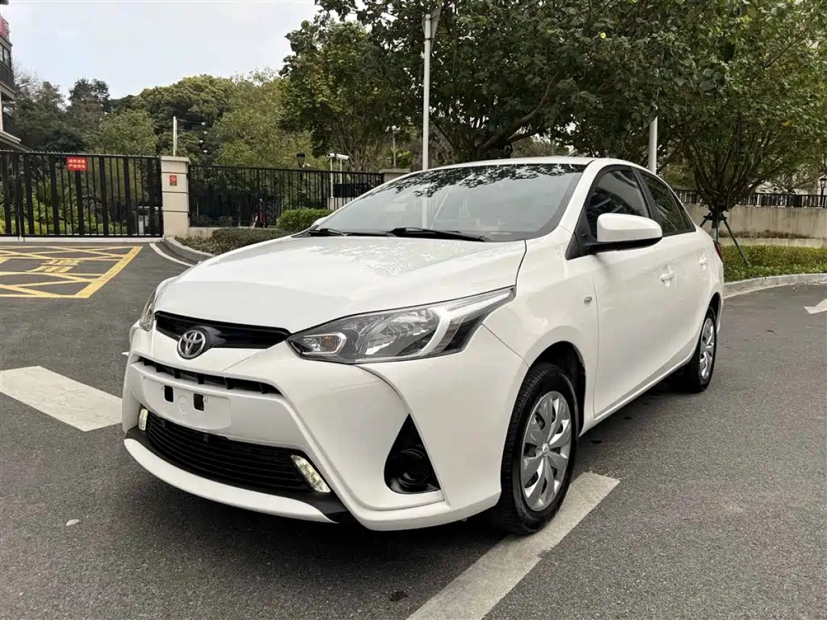 TOYOTA YARIS L ZHIXIANG  2022